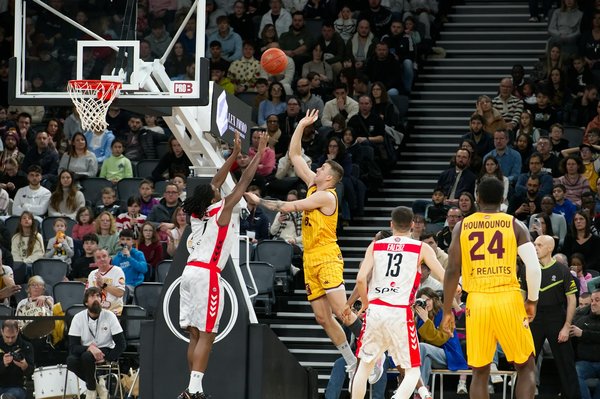 Kit de Survie : Les Éléments Indispensables pour une Préparation Complète